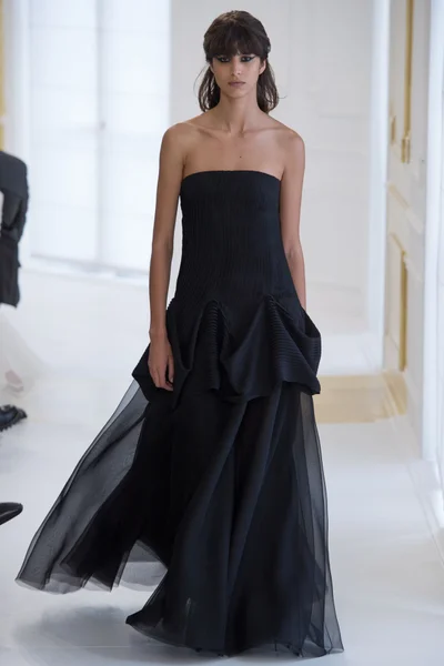 Look 43